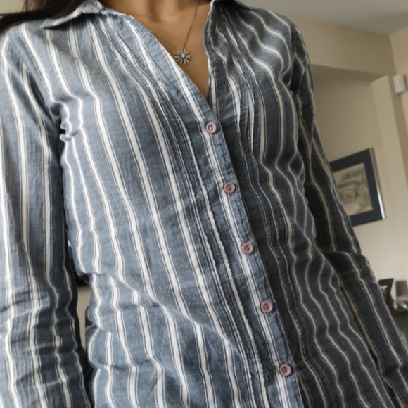 Chambray striped button down shirt - Picture 4 of 12